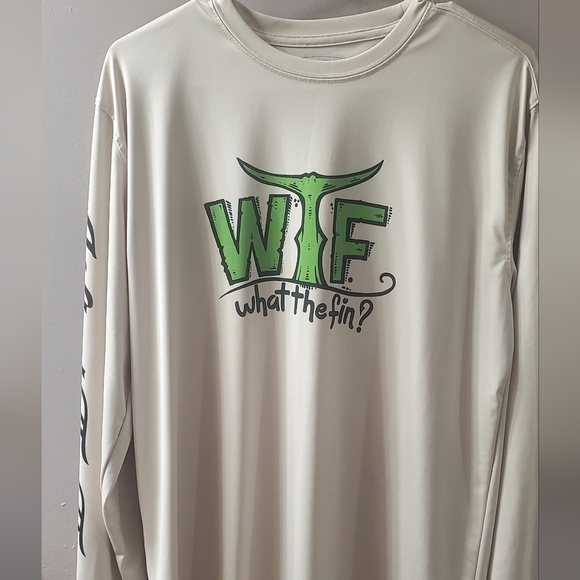 What The Fin Men's Cream Long Sleeve Shirt With Design On Back And Front. Sz M - Picture 4 of 4